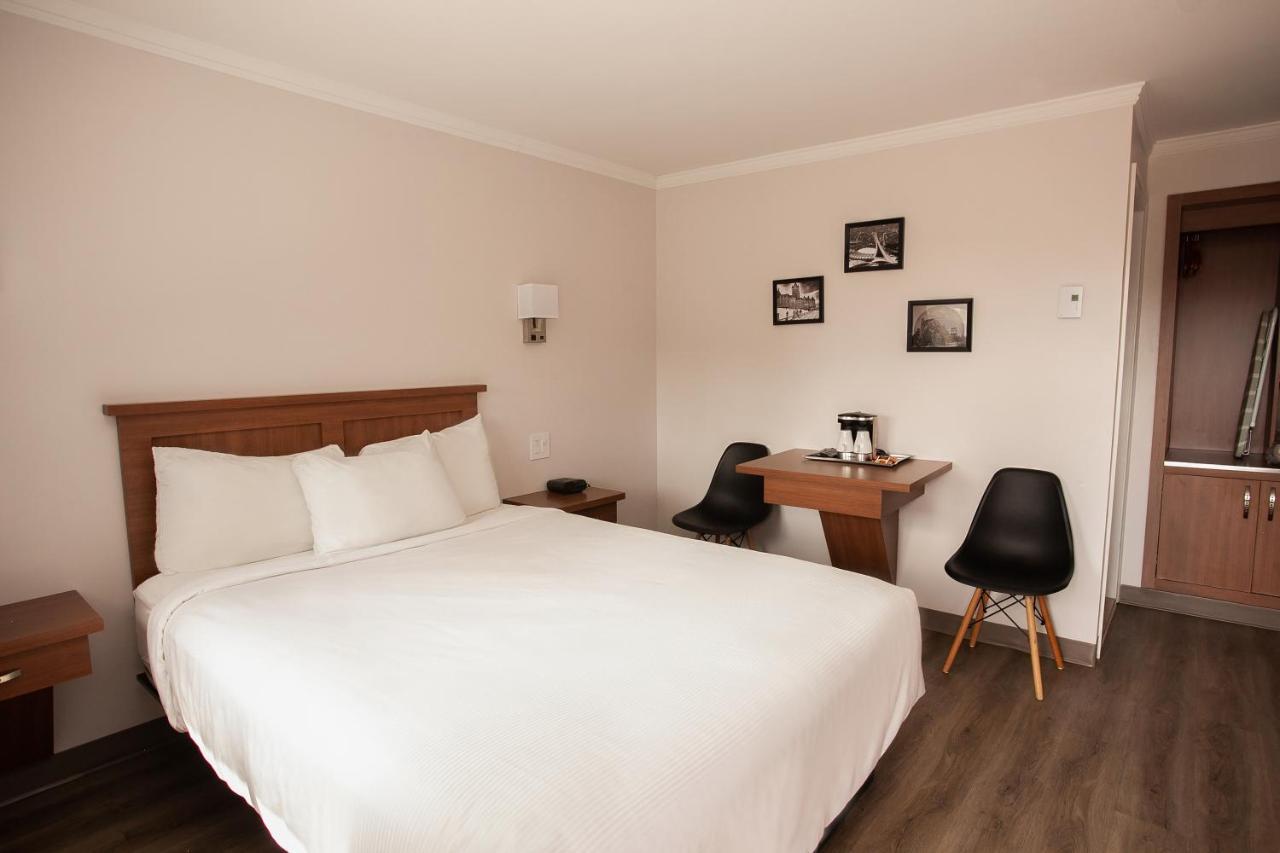 Newstar Hotel 3*